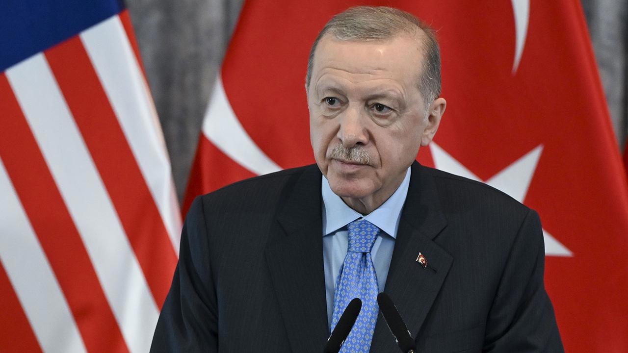 Cumhurbaşkanı Erdoğan'dan İsrail'e çağrı: Filistin topraklarından çekilmeli!