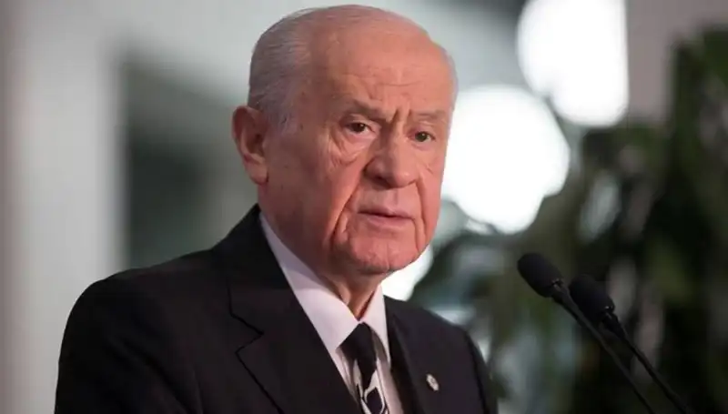 MHP Lideri Bahçeli, Kurban Bağışını Kızılay’a Yaptı