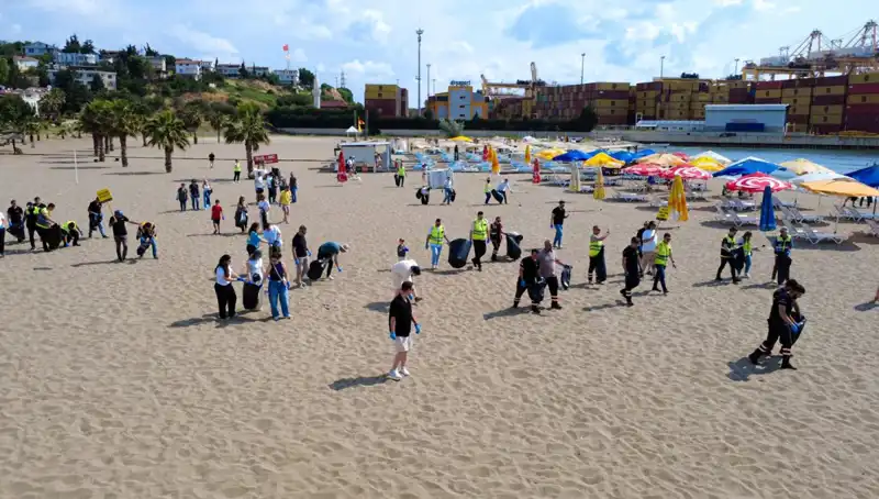 Plajlarda Çevre Temizliği: Geleceğimiz İçin Önemli Adım Atıldı