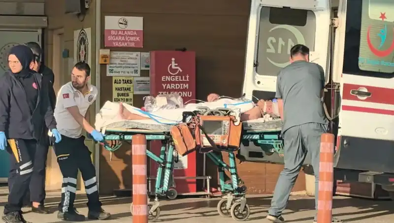 Sahte Alkol Faciası: 5 Kişi Komaya Girdi, 2 Kişi Hayatını Kaybetti