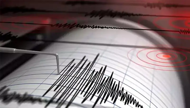 Datça Açıklarında Şok Eden Deprem: 4,4 Büyüklüğünde Sarsıntı!