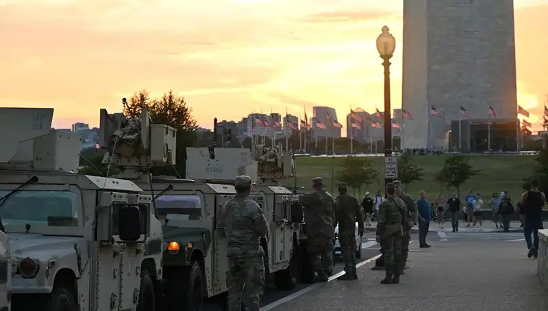 ABD Ordusunun Chicago'ya Girişi: Güvenlik ve Askeri Strateji Neler Beraberinde Getirecek?