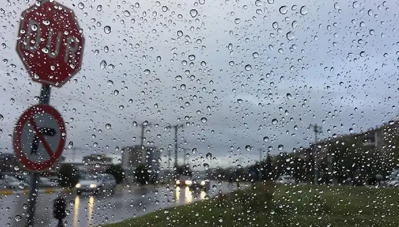 20 İlde Hava Durumu Alarmı: Sağanak Yağış ve Sıcaklık Düşüşü Bekleniyor