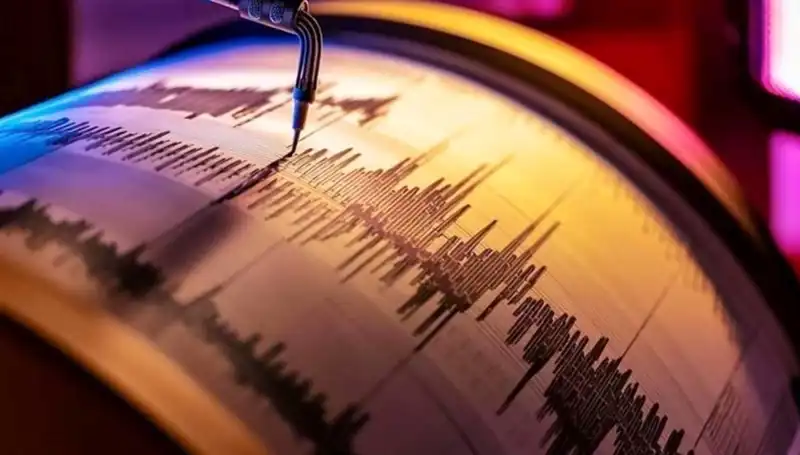 Kütahya’da 3,5 Büyüklüğünde Deprem: Vatandaşlar Panik İçinde