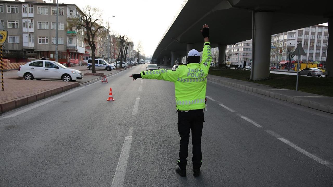 İstanbul'da Trafiği Rahatlatmak İçin Yollar Kapatılacak