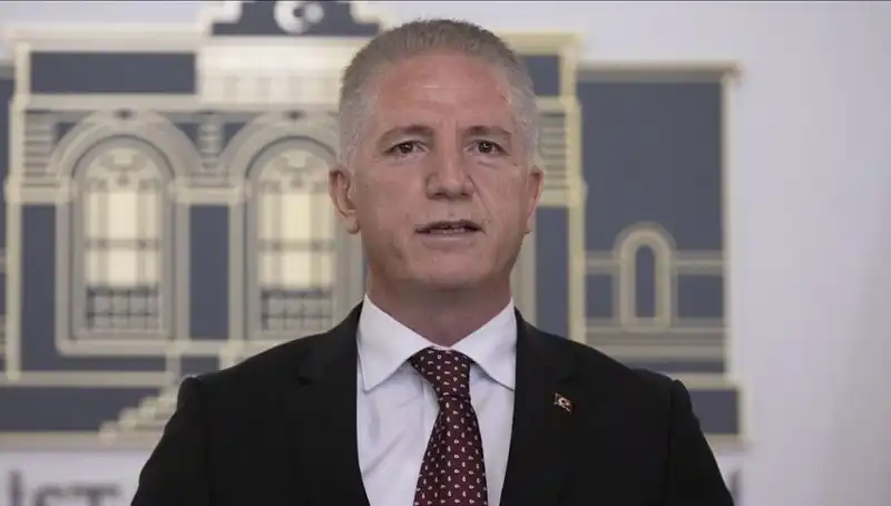 Vali Gül, Dolandırıcılığa Dikkat Çekti: Sahtekarlıkların Önü Nasıl Alınır?