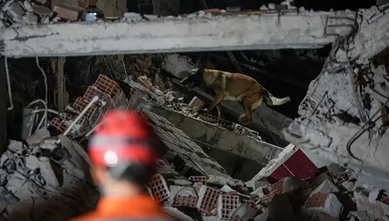 Sındırgı’da Deprem Sonrası Artçı Sarsıntılar Durulmuyor, 100'ü Aştı