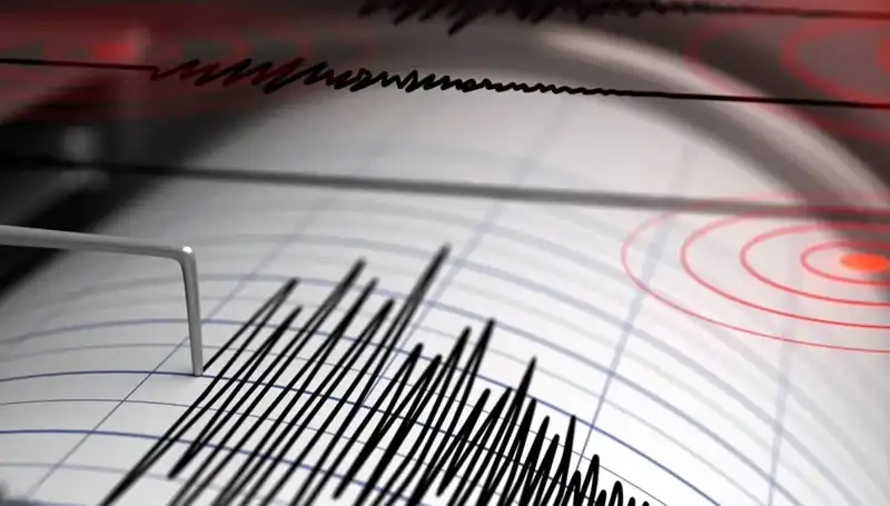 Manisa’da Şok Eden 4 Büyüklüğünde Deprem: Sakinlerin Tepkisi Ne Oldu?