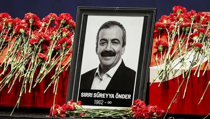 Meclis'te Sırrı Süreyya Önder Anması: Hatırlanan Bir Dönemin İzi