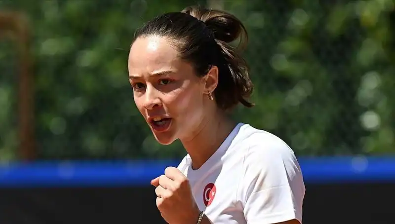 Milli Tenisçi Zeynep Sönmez, Büyük Finalde Şampiyonluk Arıyor!