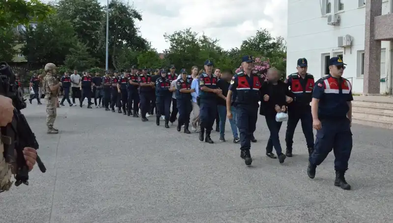 Hacizli Araçları Yeniden Tasarlayıp Satıyorlar: Dolandırıcılığın Perdesi Aralanıyor