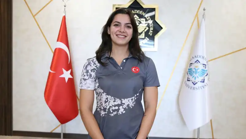 Altın Madalya Sahibi Esra’nın Gözdesi Dünya Şampiyonluğu: Hedefleri Büyüyor
