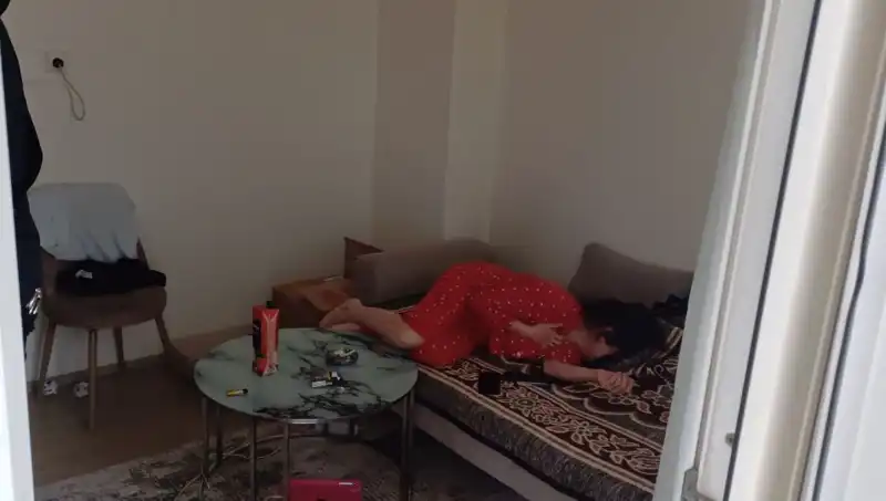 Birlikte Yaşadığı Kadına Uyguladığı Dehşet Gözaltına Alındı!