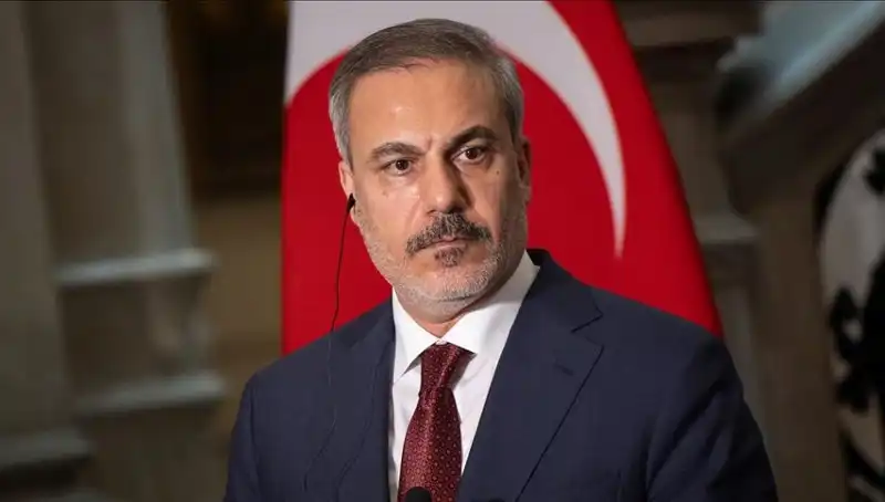 Bakan Fidan'ın Azerbaycan ve Mısır'la Görüşmesi: Diplomasi Zirvesi
