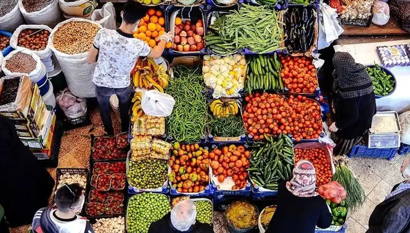 Türkiye'de 155 Gıda Ürününden 61'inde Pestisit Bulundu, Sağlık Uyarısı Geldi