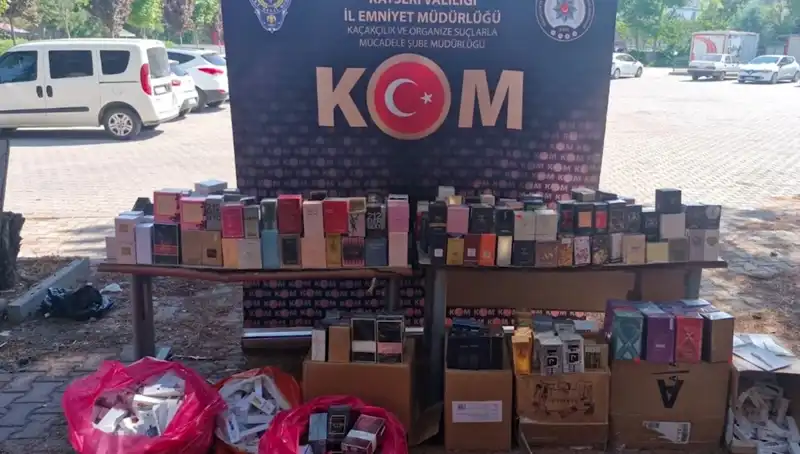 Kayseri’de Kaçak Parfüm Operasyonu: İki Şüpheli Yakalandı!