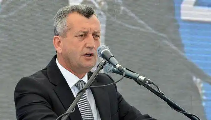 Eski Menemen Belediye Başkanı Tahir Şahin Hayatını Kaybetti: Veda ve Mirası