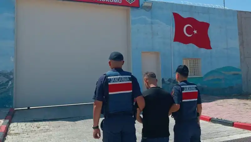 Afyon’da Suçlu Avı: 9 Kişi Operasyonla Yakalandı!